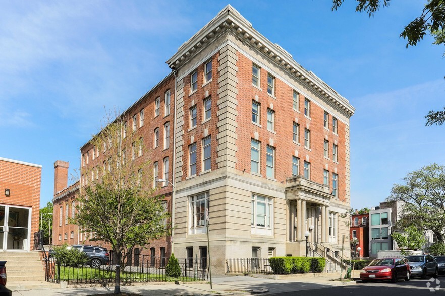 Haynes Novick Immigration Washington,  Office