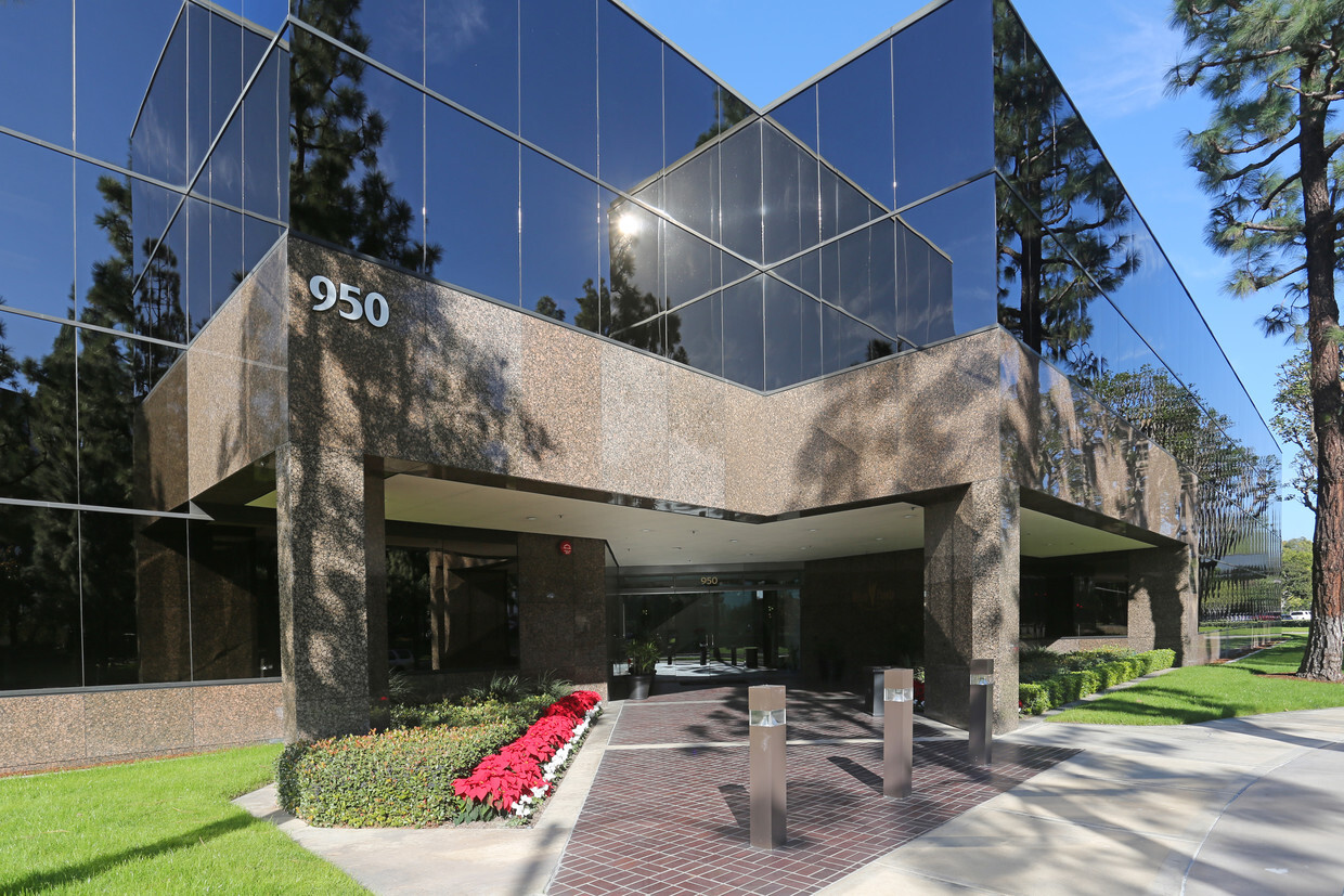 Larsen & Risley Costa Mesa, CA Office