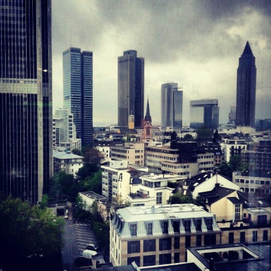 Linklaters Frankfurt am Main, Germany Office