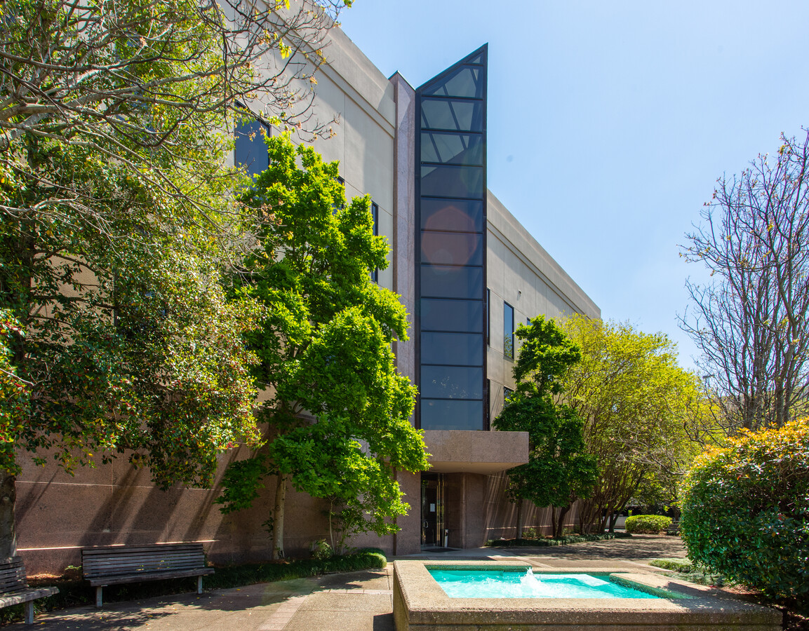 Neal Howard & Associates, P.C Columbus, GA Office