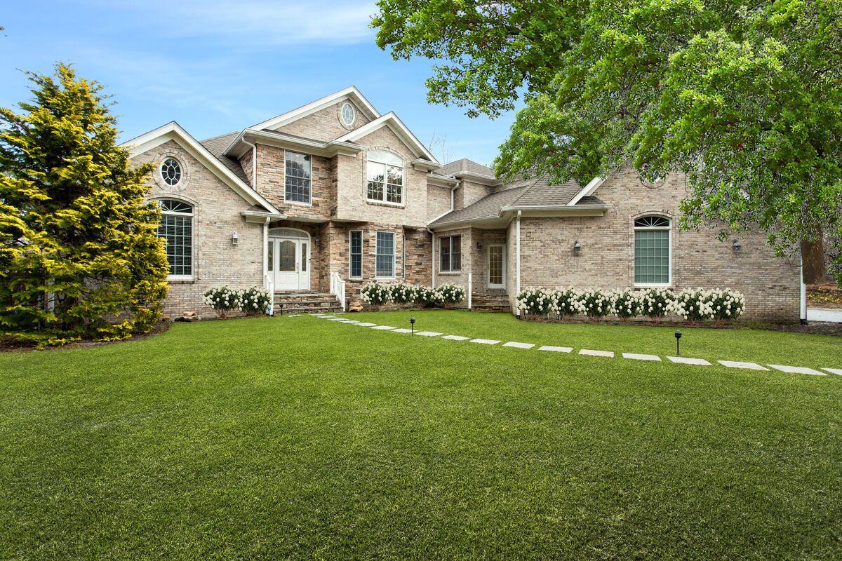 Knight Legal Franklin,  Office