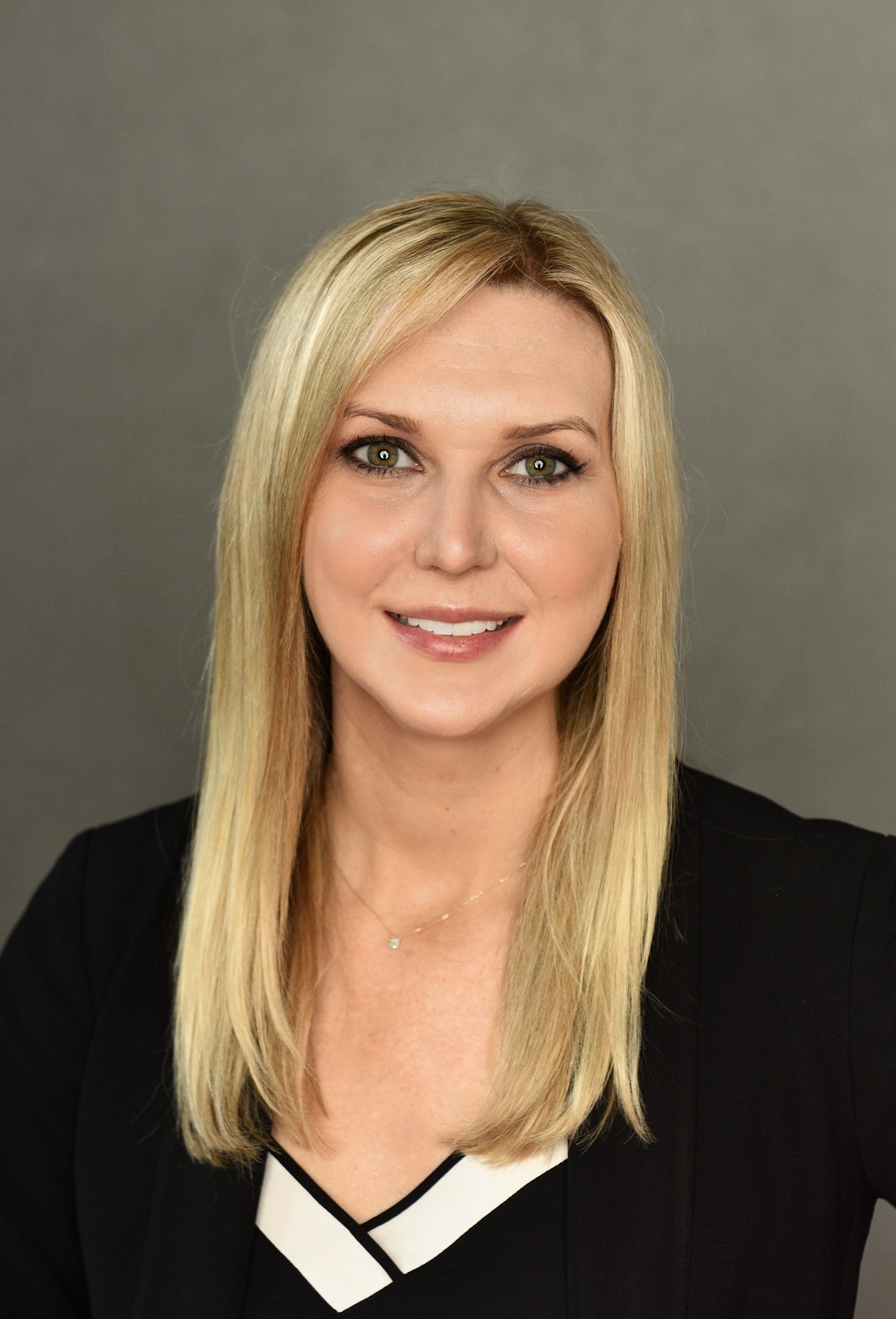 Sanchez Daniels & Hoffman LLP Chicago, IL Office