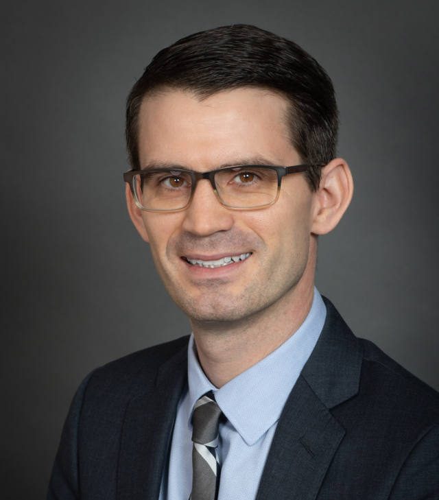 Mitchell Chadwick Roseville,  Office