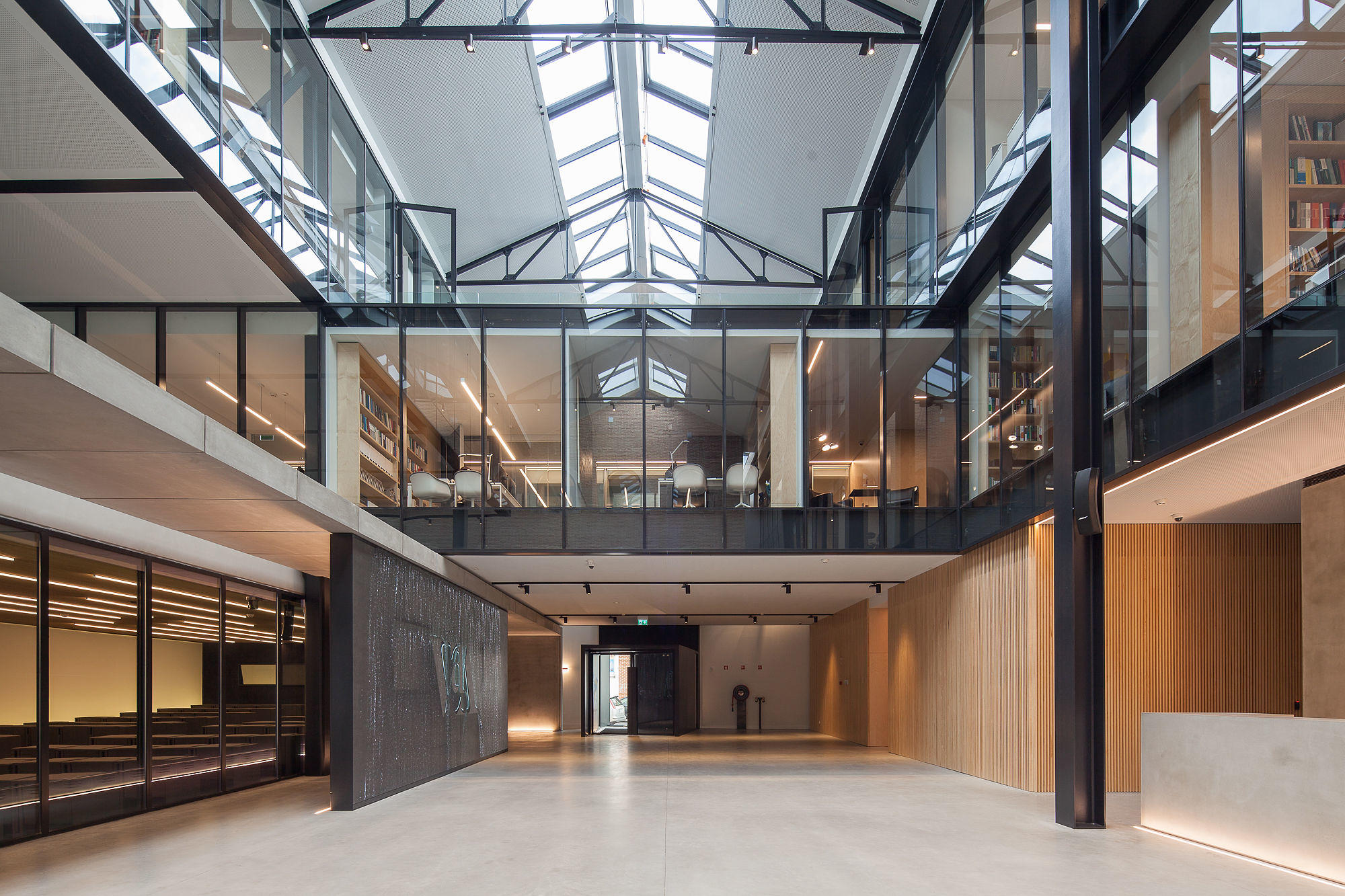 Vieira de Almeida & Associados Lisboa, Portugal Office