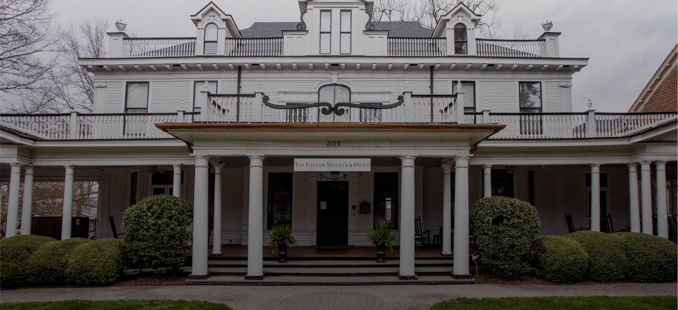 Tin Fulton Walker & Owen Charlotte,  Office