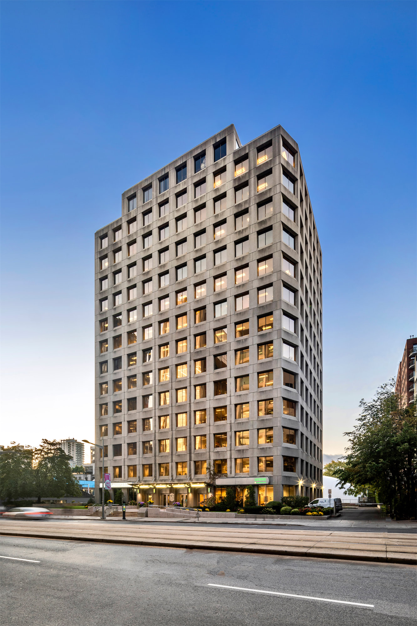 Fineberg Ramamoorthy LLP Toronto, Canada Office