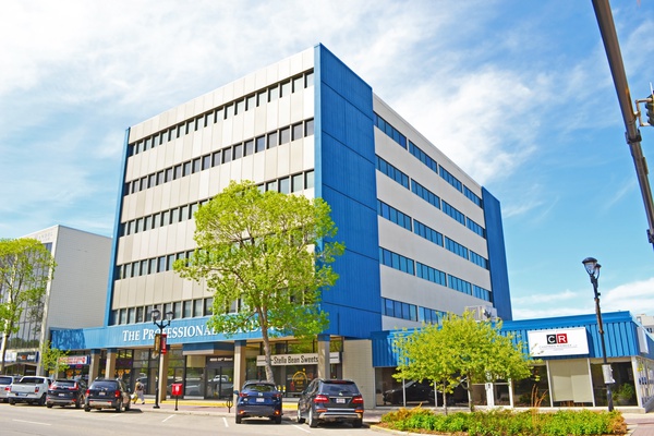 CHAPMAN RIEBEEK LLP Red Deer, Canada Office