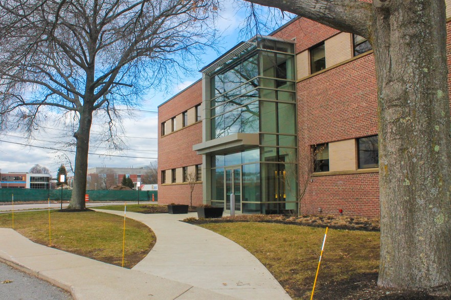 Sulloway & Hollis, P.L.L.C Needham, MA Office