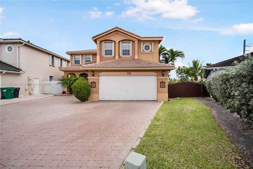 John Elias Miami Lakes, FL Office
