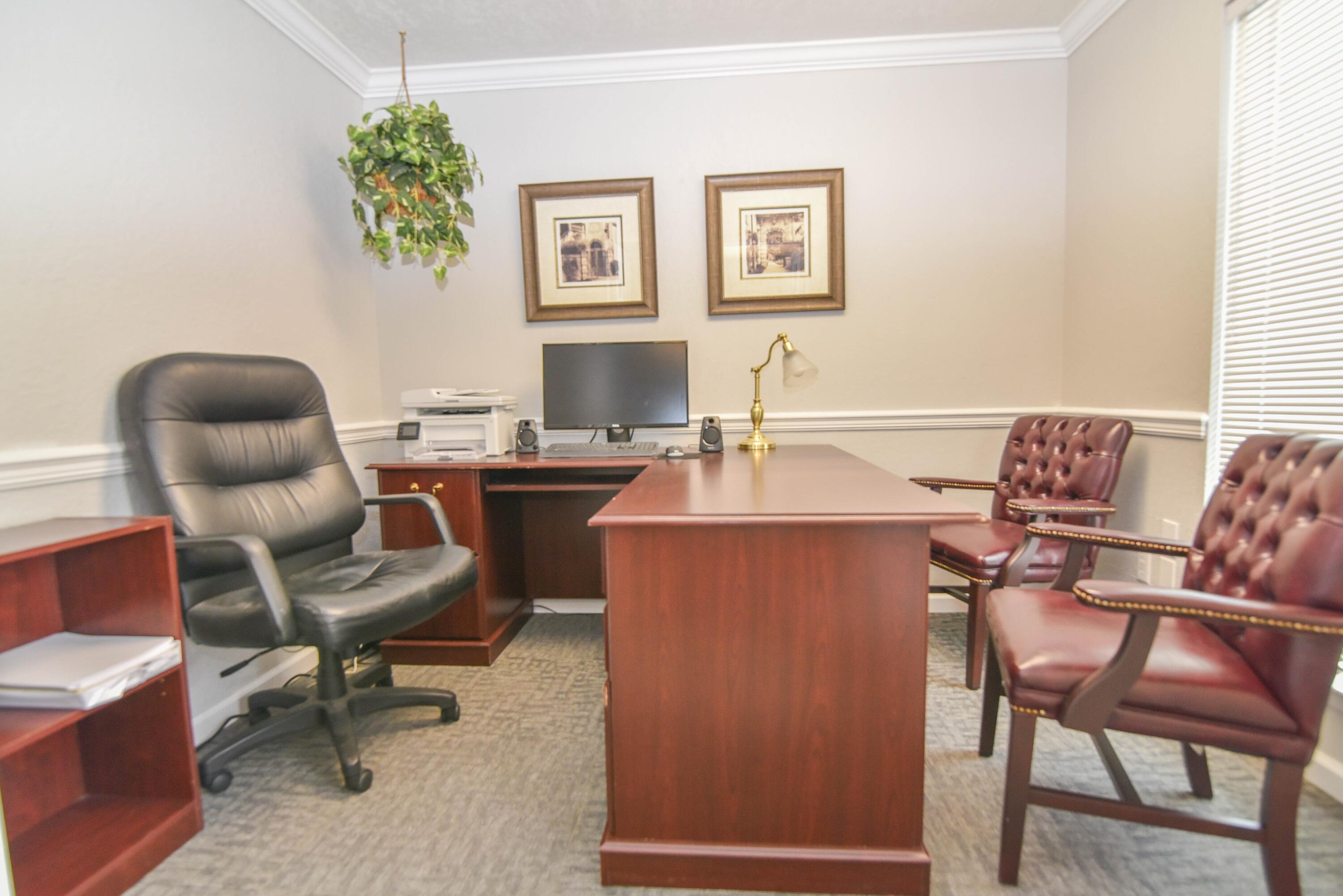The Will Lawyer Destin,  Office
