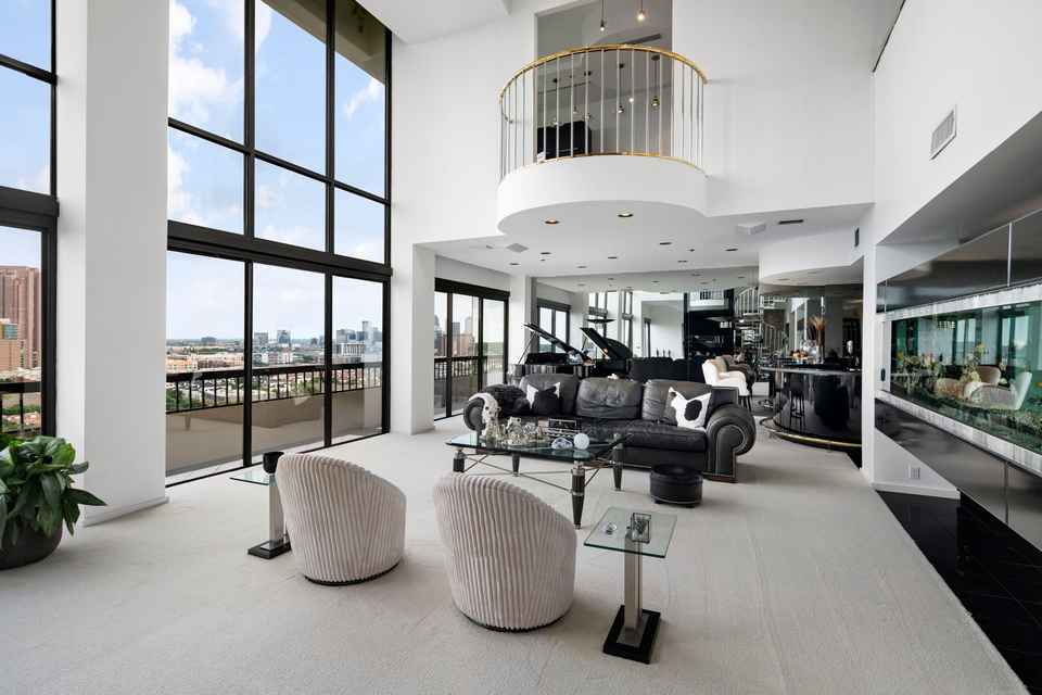 Armstrong Law Dallas,  Office