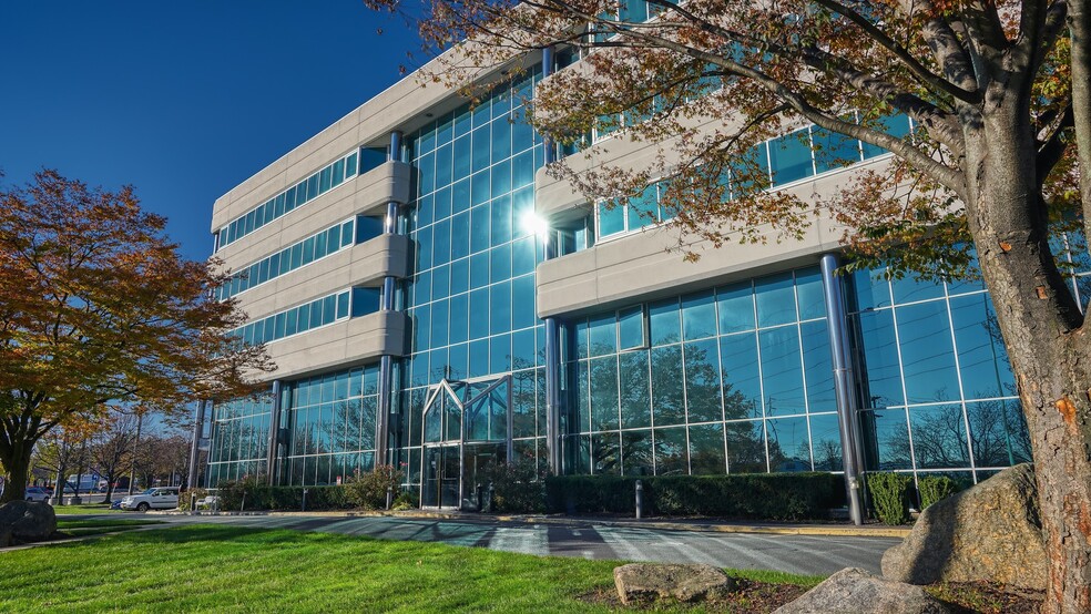 Russo Law Group, PC Islandia, NY Office