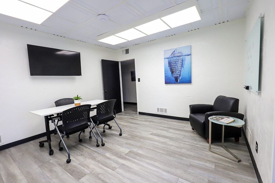 SIMOES LAW OFFICE Tulare,  Office