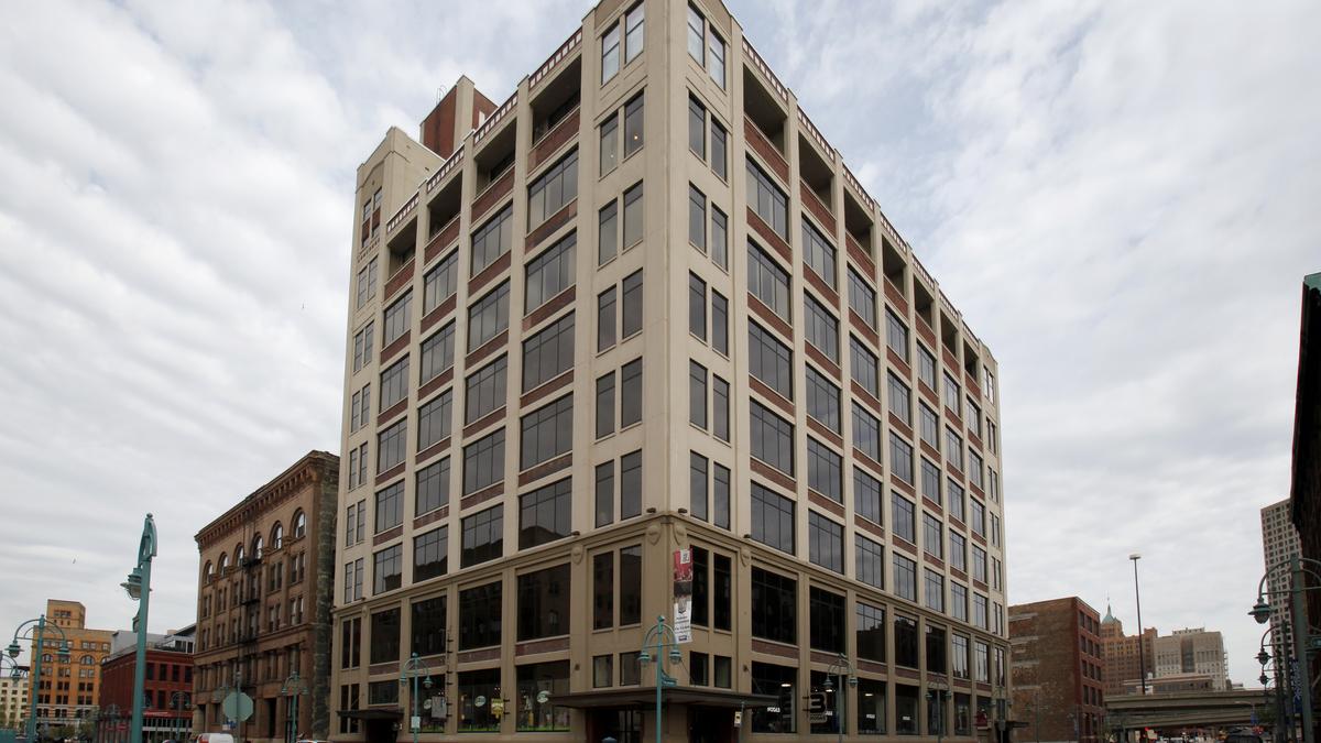 Halling & Cayo, S.C Milwaukee, WI Office