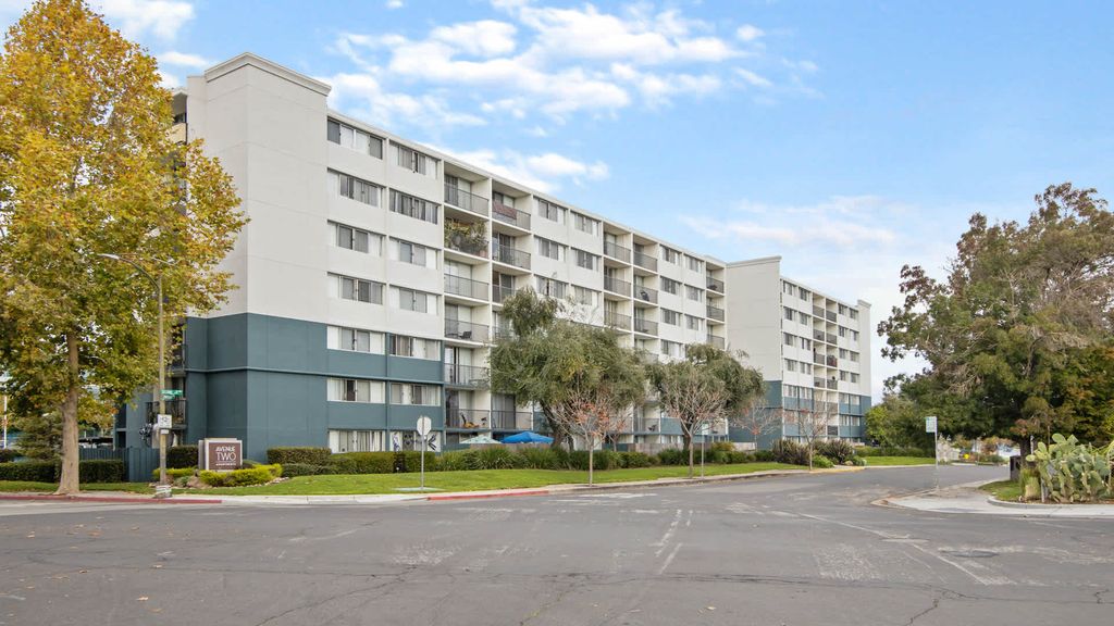 Ropers Majeski Redwood City, CA Office