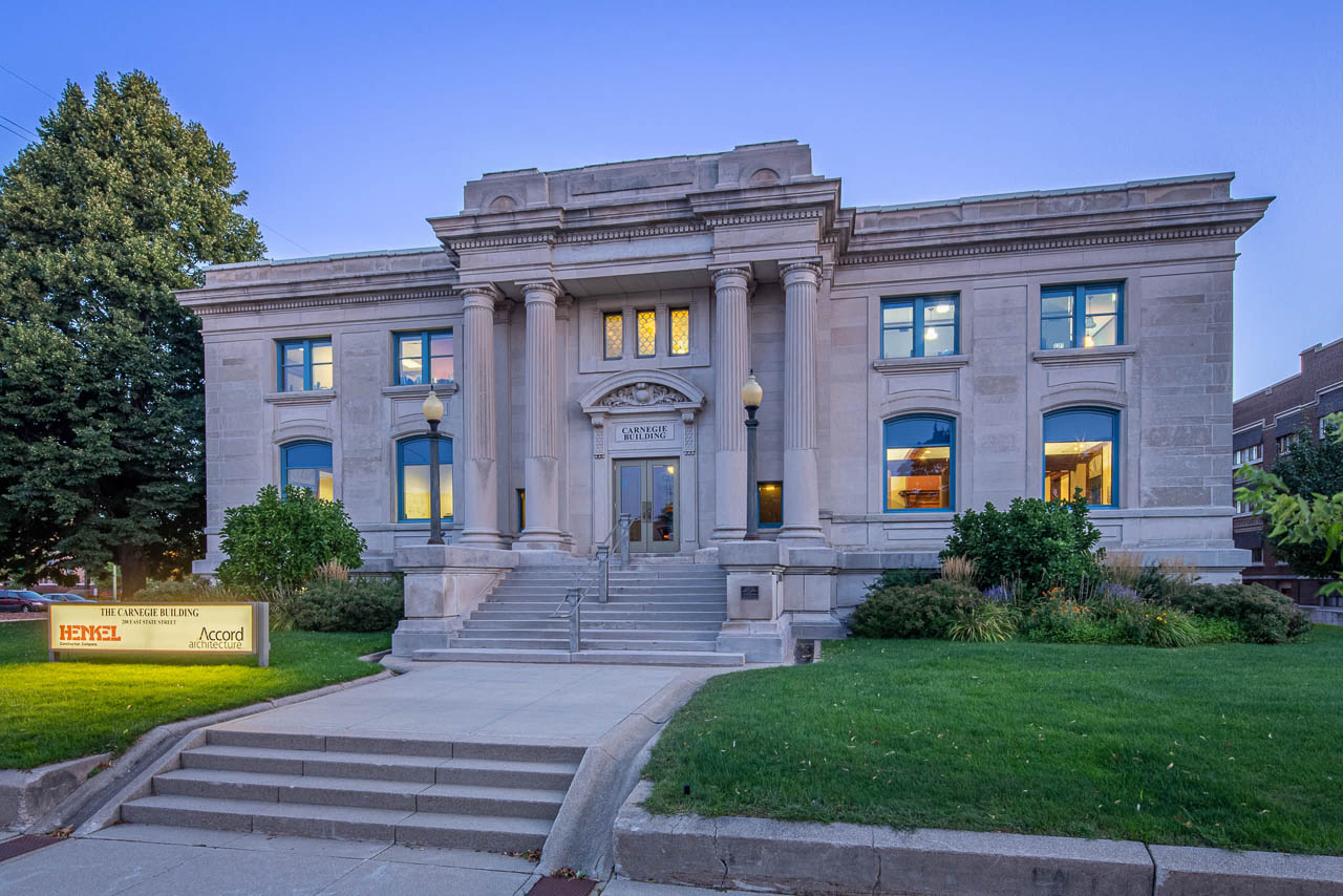 Arzberger Law Office Mason City,  Office