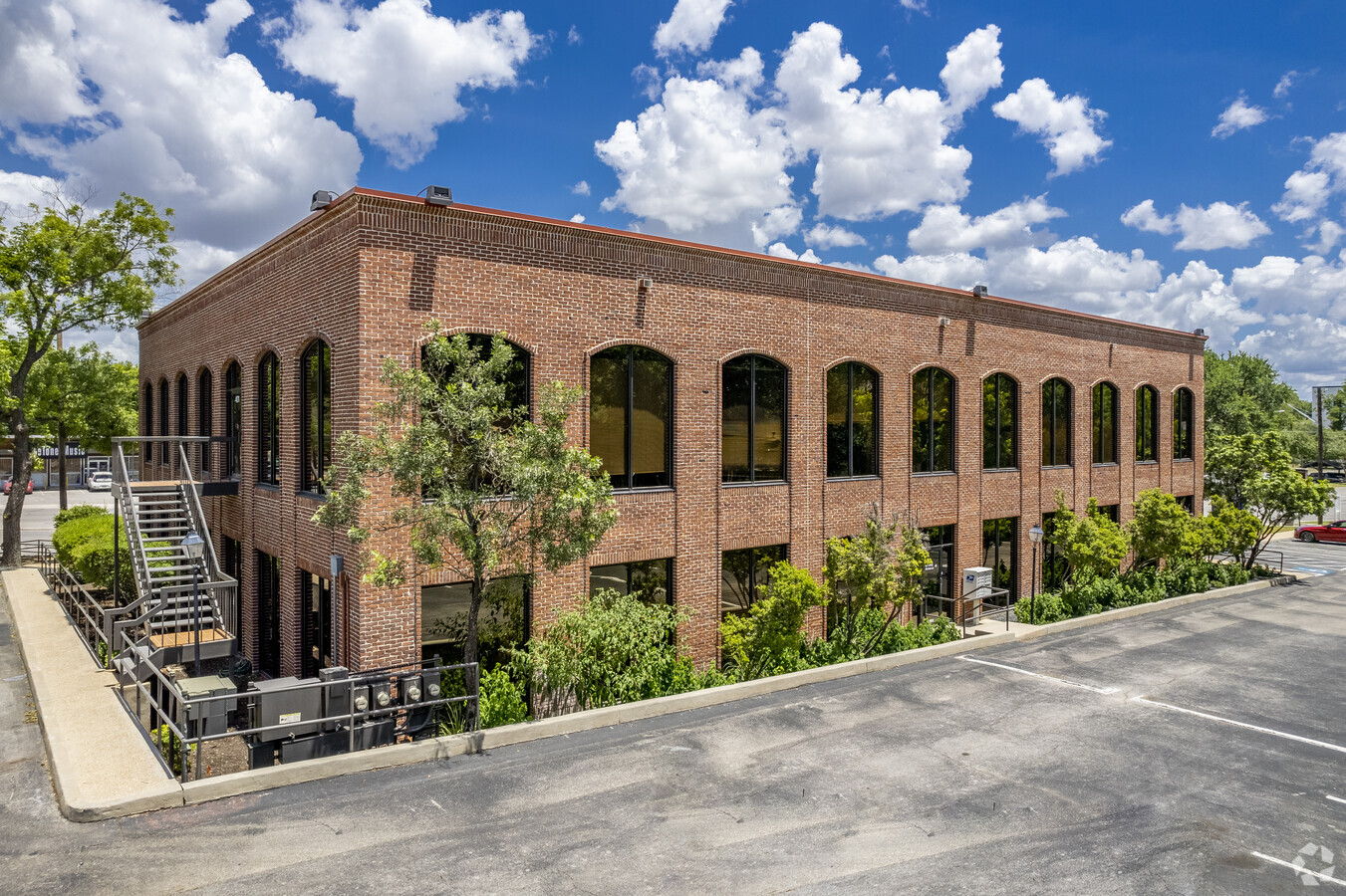 Banks & Banks San Antonio, TX Office