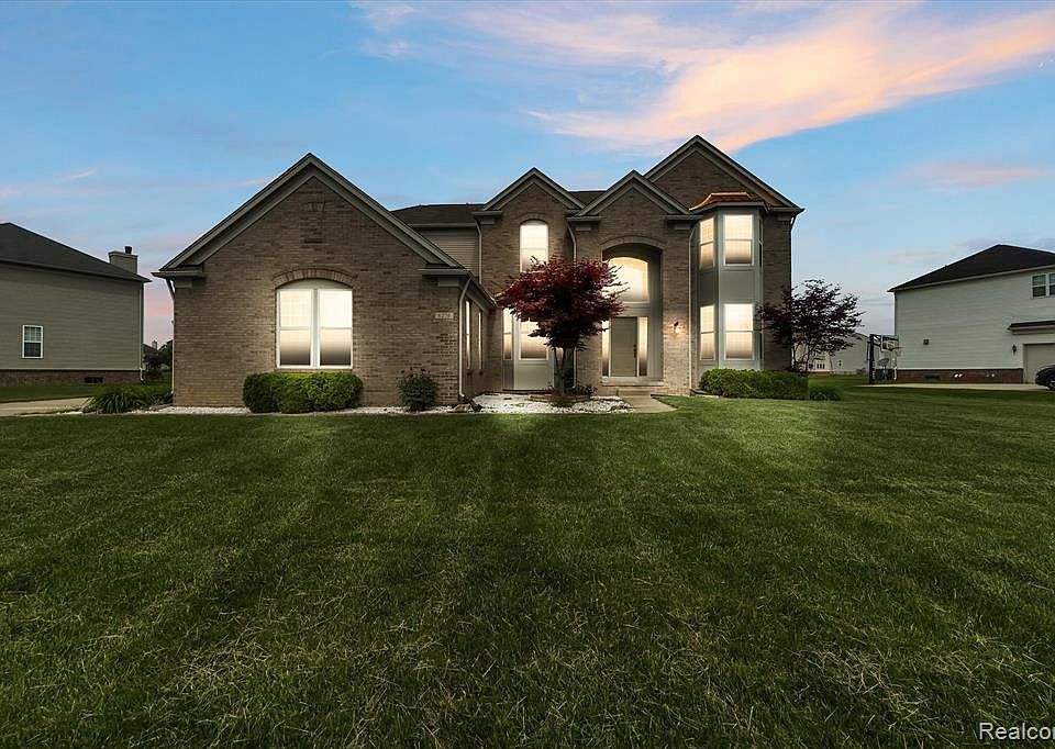 Mannor Law Group Grand Blanc,  Office