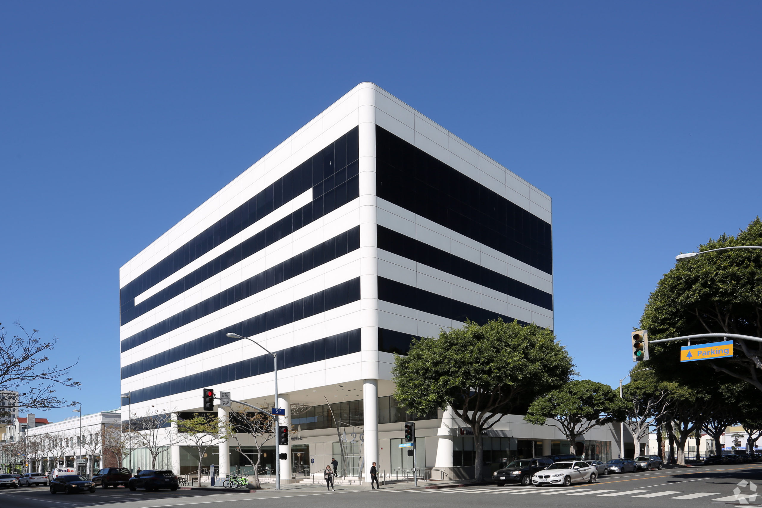 Vero Law Group Santa Monica,  Office