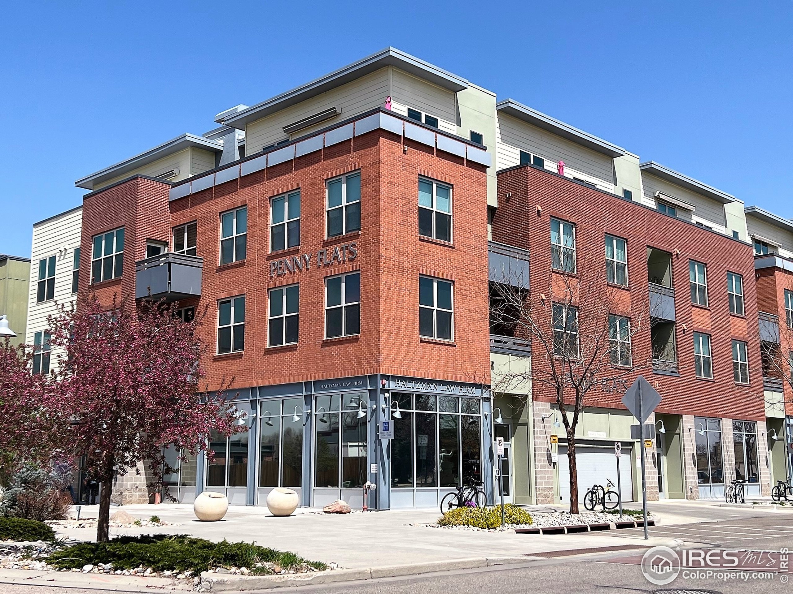 Colorado Lawyer Team Fort Collins,  Office