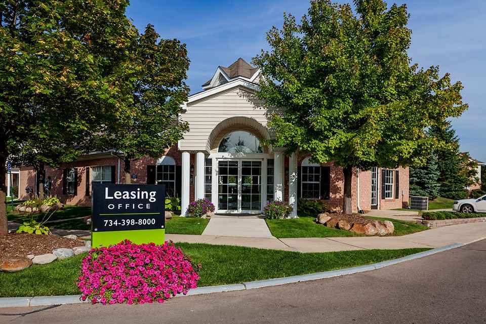 Kelley and Evanchek Canton,  Office