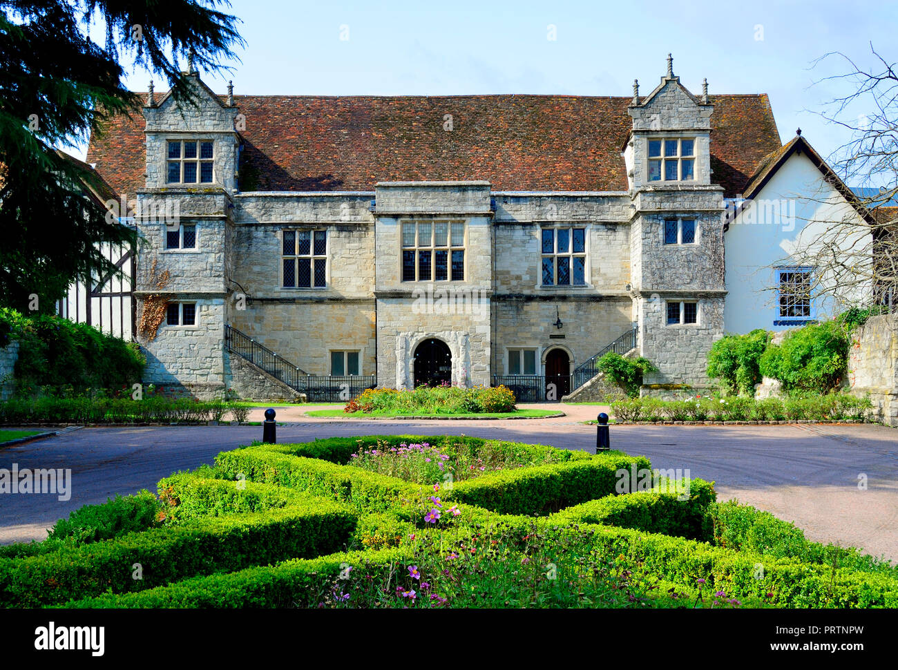 Brachers Maidstone, UK-England Office