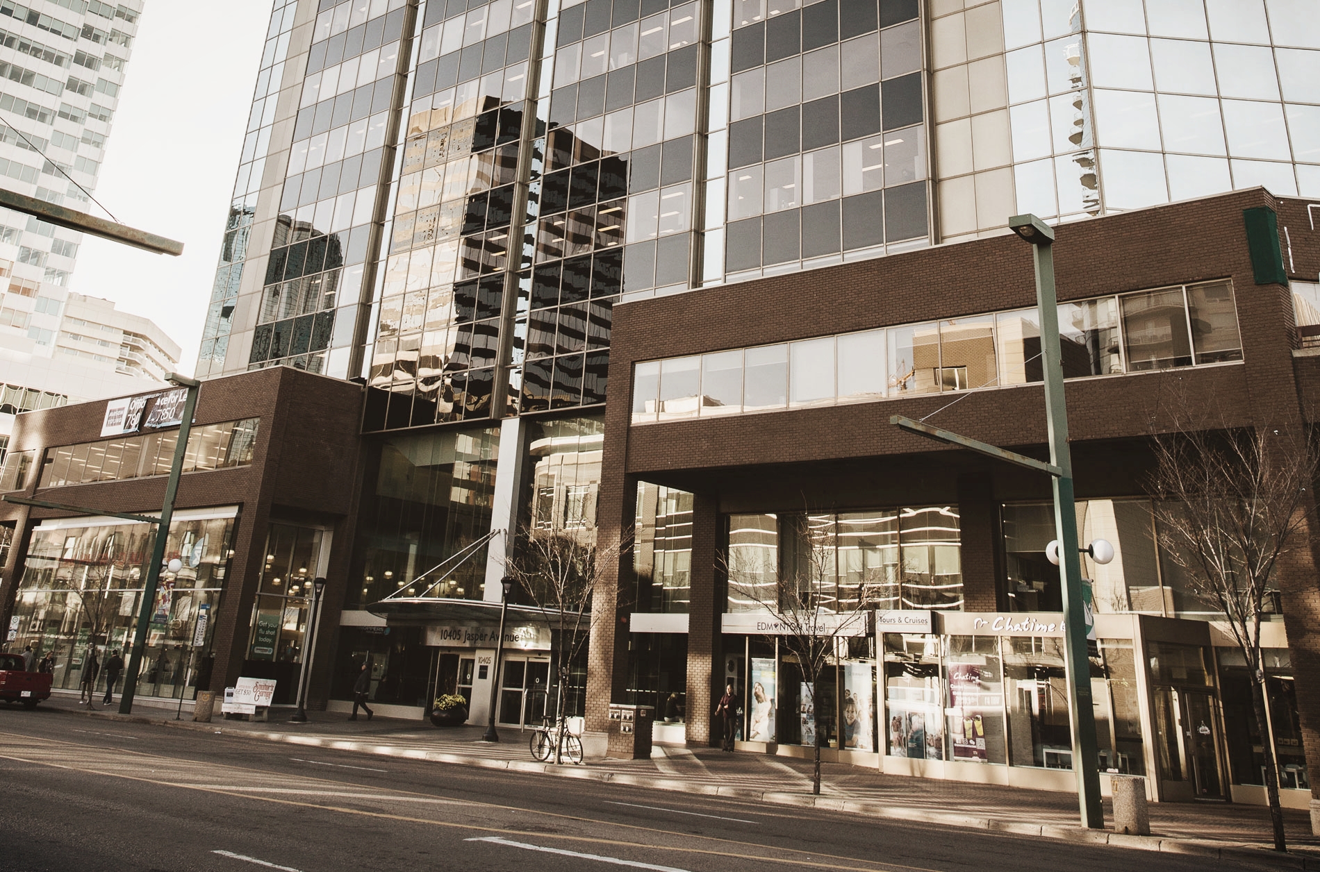 Henning Byrne Edmonton, Canada Office