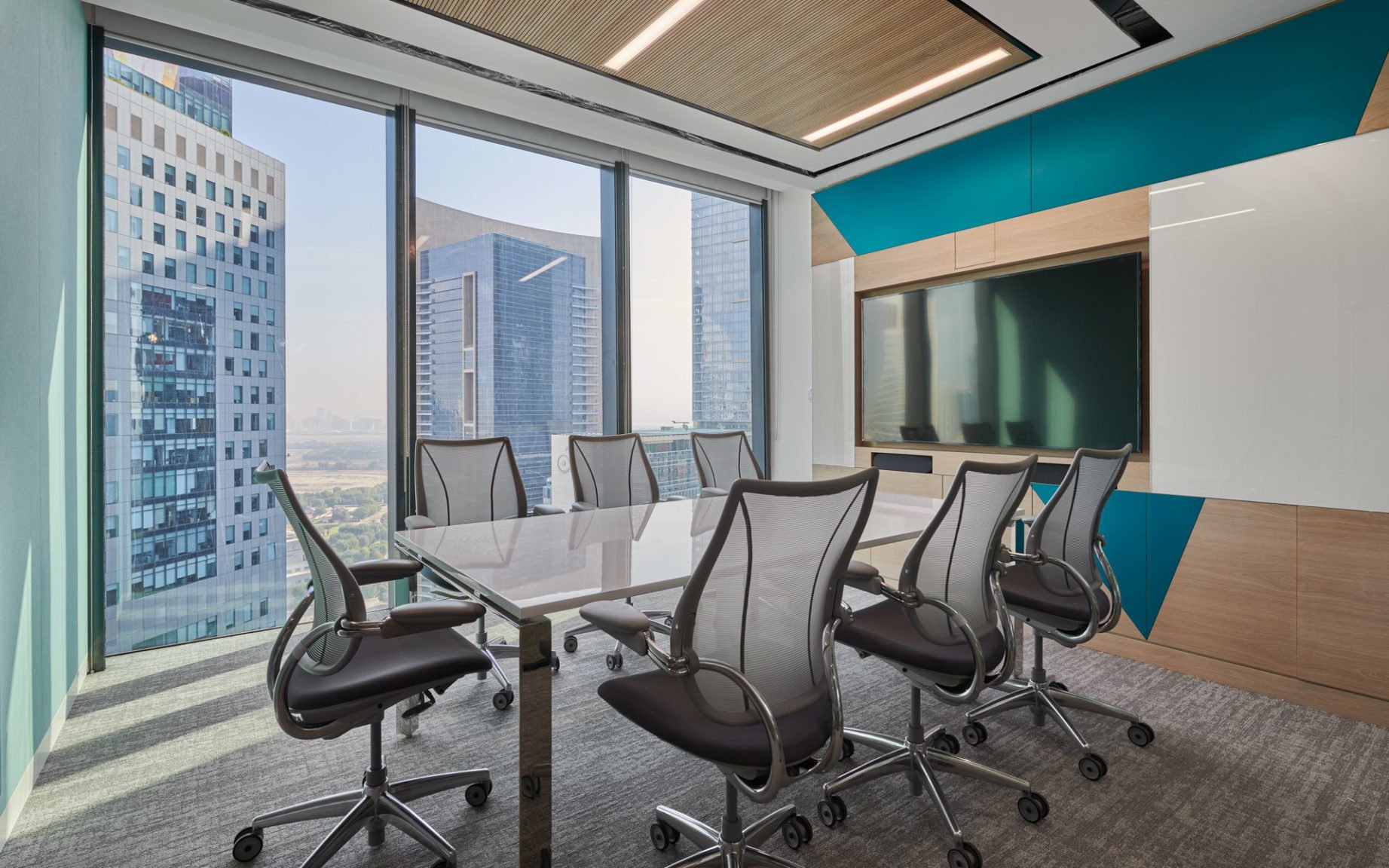 Simmons & Simmons LLP Dubai, United Arab Emirates Office