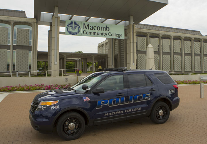 Macomb Law Group Clinton Township,  Office