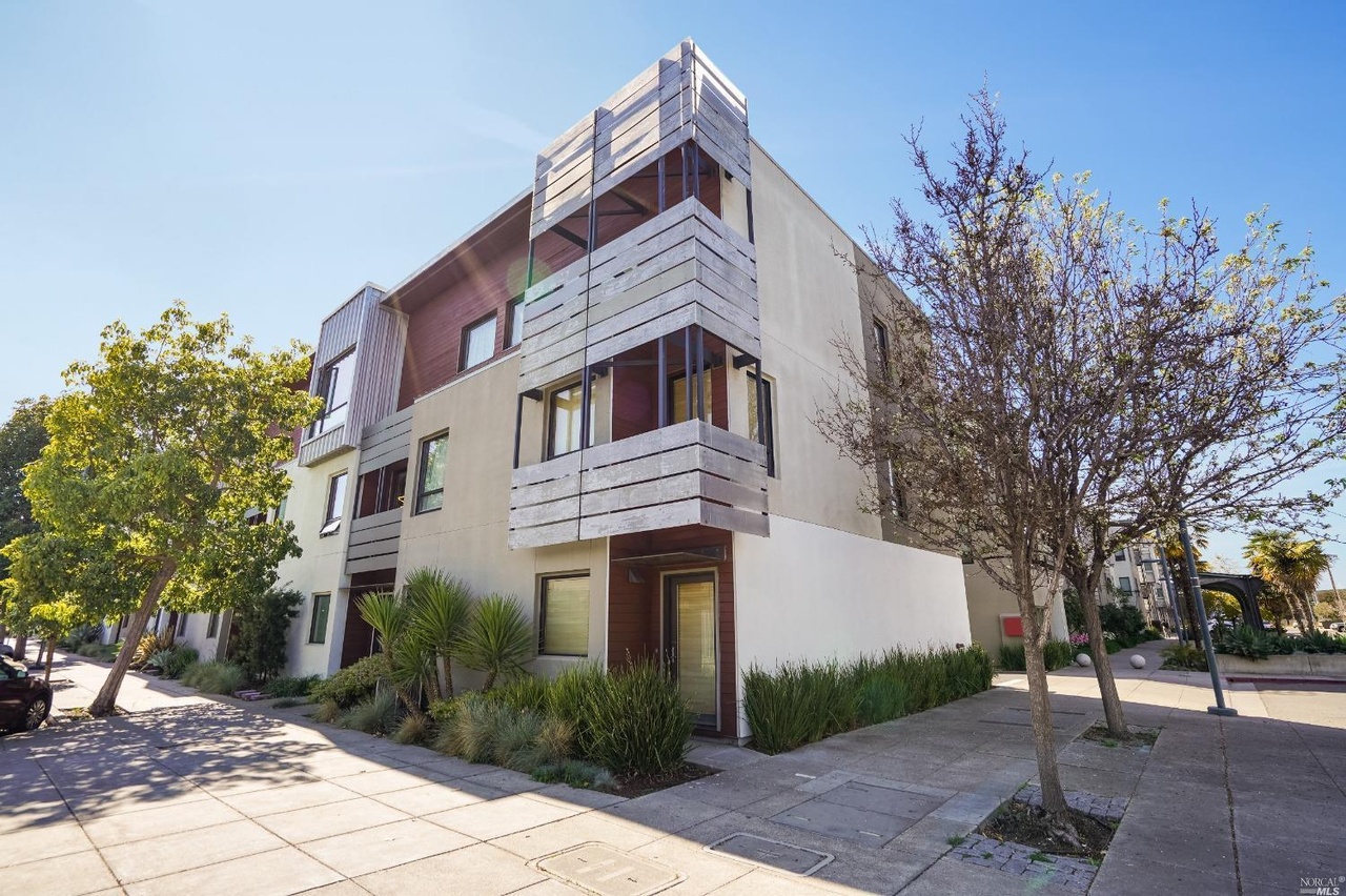 Gadens Dandenong, Australia Office