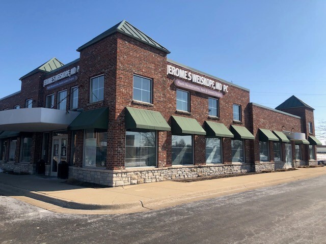 Liebovich & Weber PC Rockford,  Office