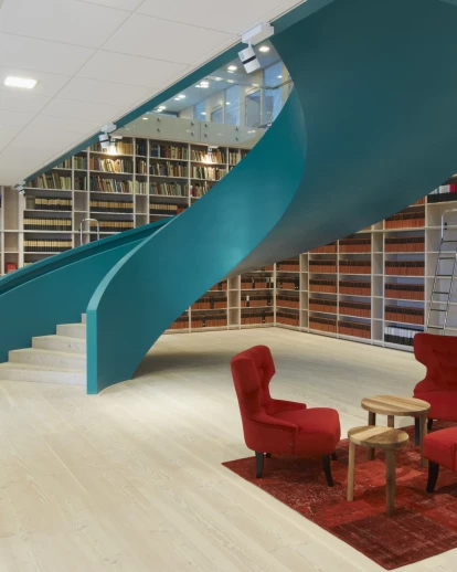 VINGE , United States Office