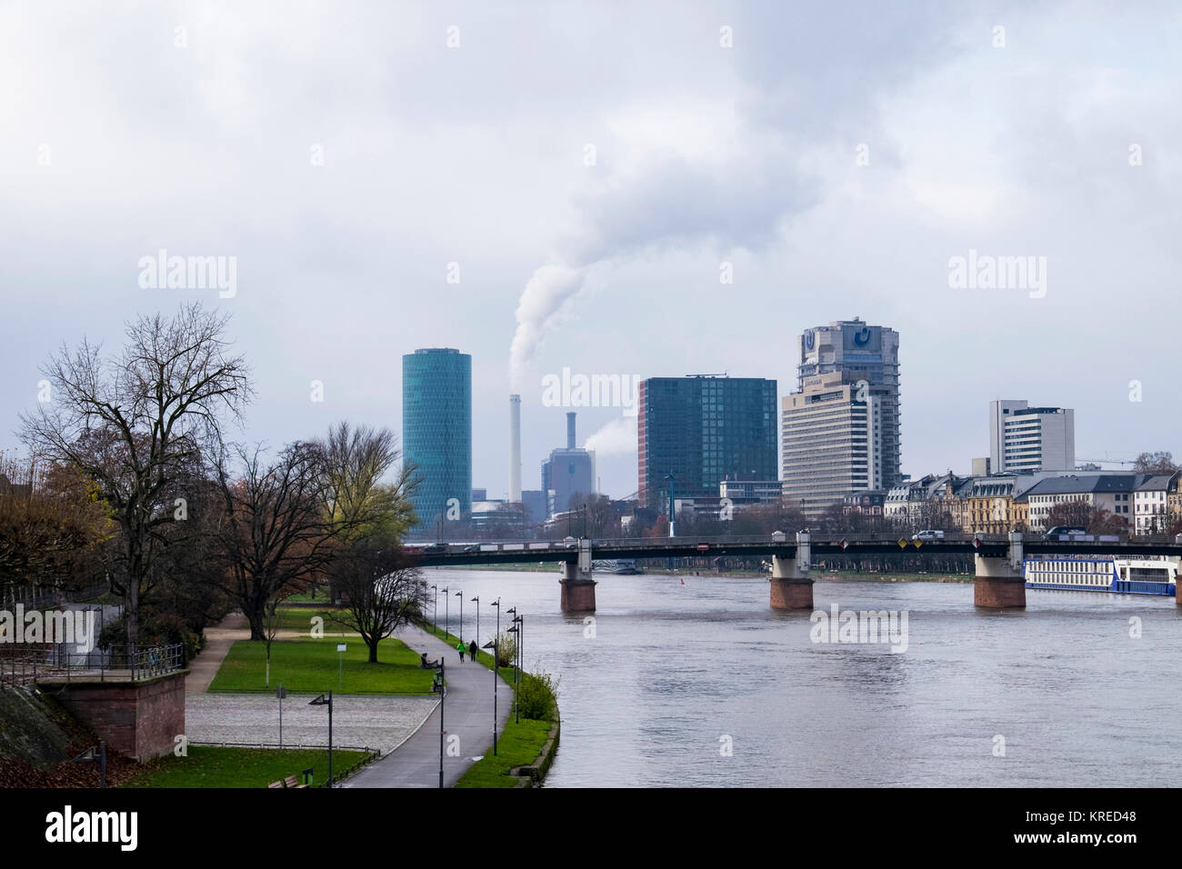 Simmons & Simmons LLP Frankfurt, Germany Office