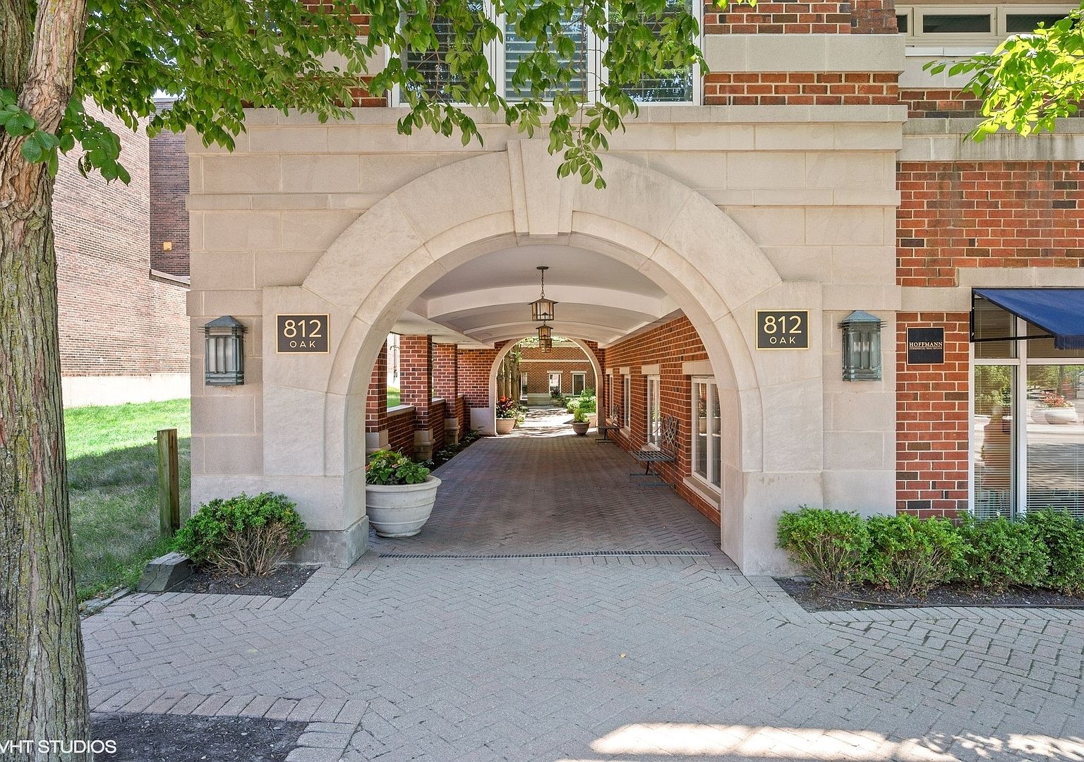 Gordon Law Group, Ltd Northfield,  Office