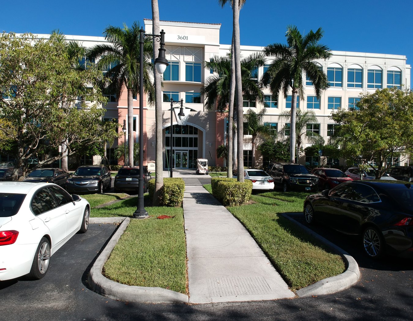 Taracks & Associates Saint Petersburg, FL Office