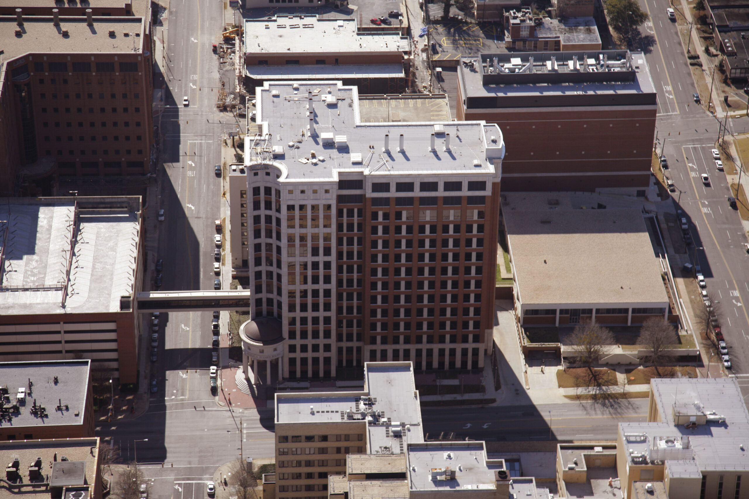 Hughes Roch Houston,  Office