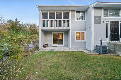 Burns & Levinson LLP Hingham, MA Office