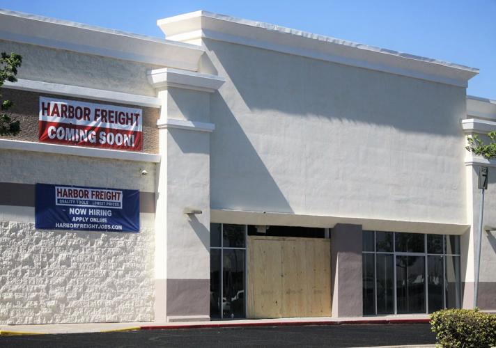 IKT & Associes Ivory,  Office