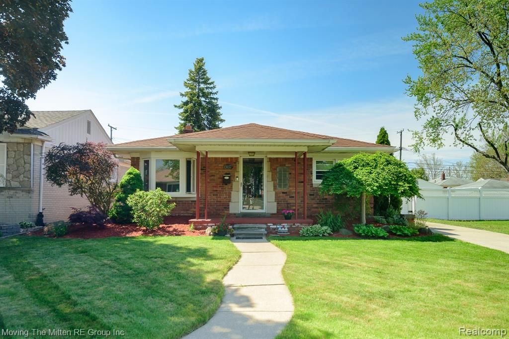 Mitten Law Southgate,  Office