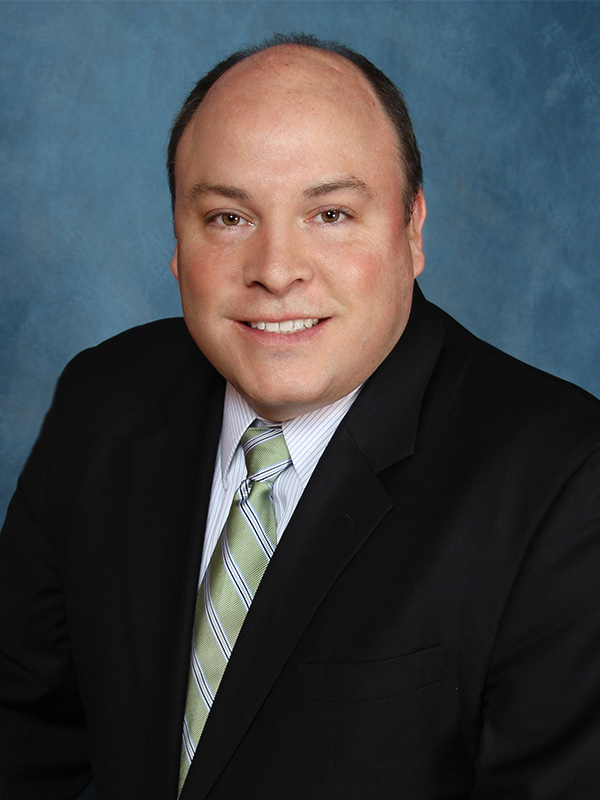Law offices of Kenneth M Devaney Lake Bluff,  Office