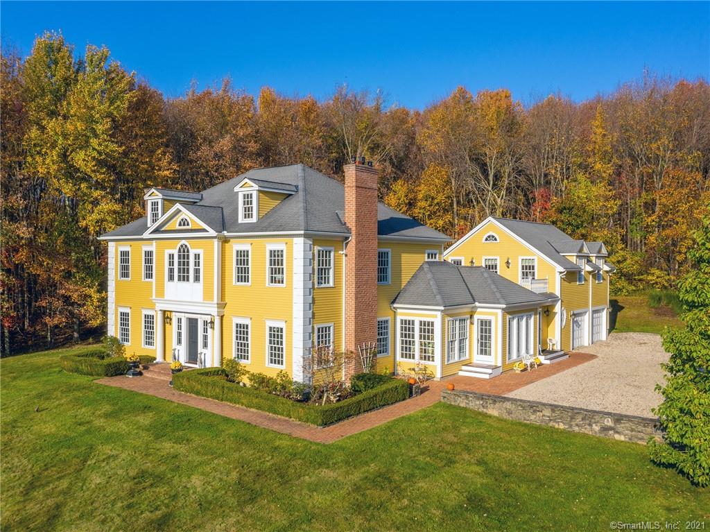 THE CAVA LAW FIRM LLC Roxbury,  Office