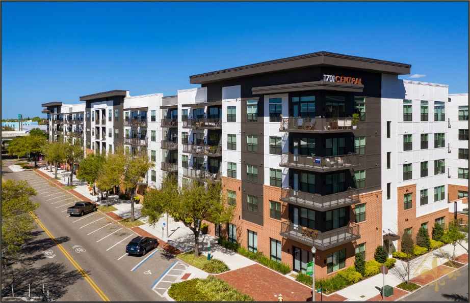 Gomez & Associates St. Petersburg, United States Office