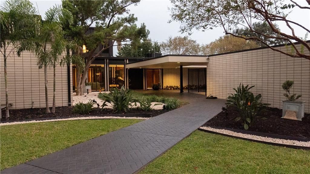 Reina & Associates Corpus Christi, TX Office