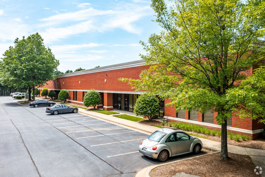 A SALMON FIRM, LLC Norcross,  Office