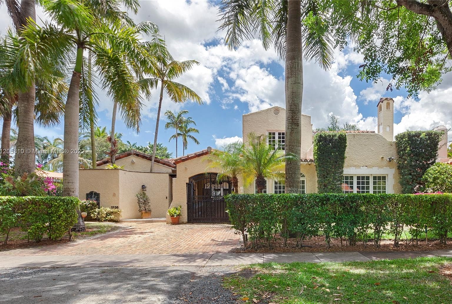 Jorge A. Fernandez Law Coral Gables,  Office
