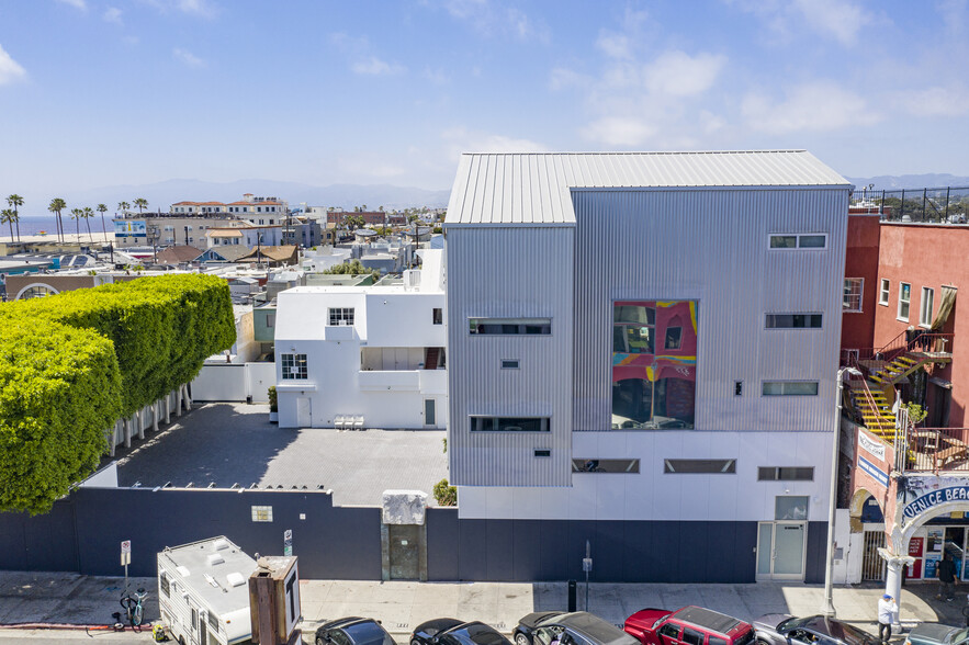 Doniger & Burroughs Law Firm Venice, CA Office