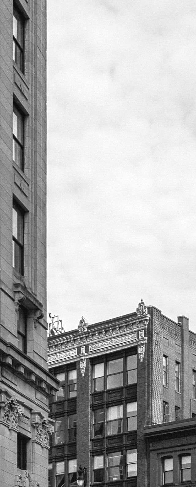 Foreman Sturm & Thede LLP Portland,  Office