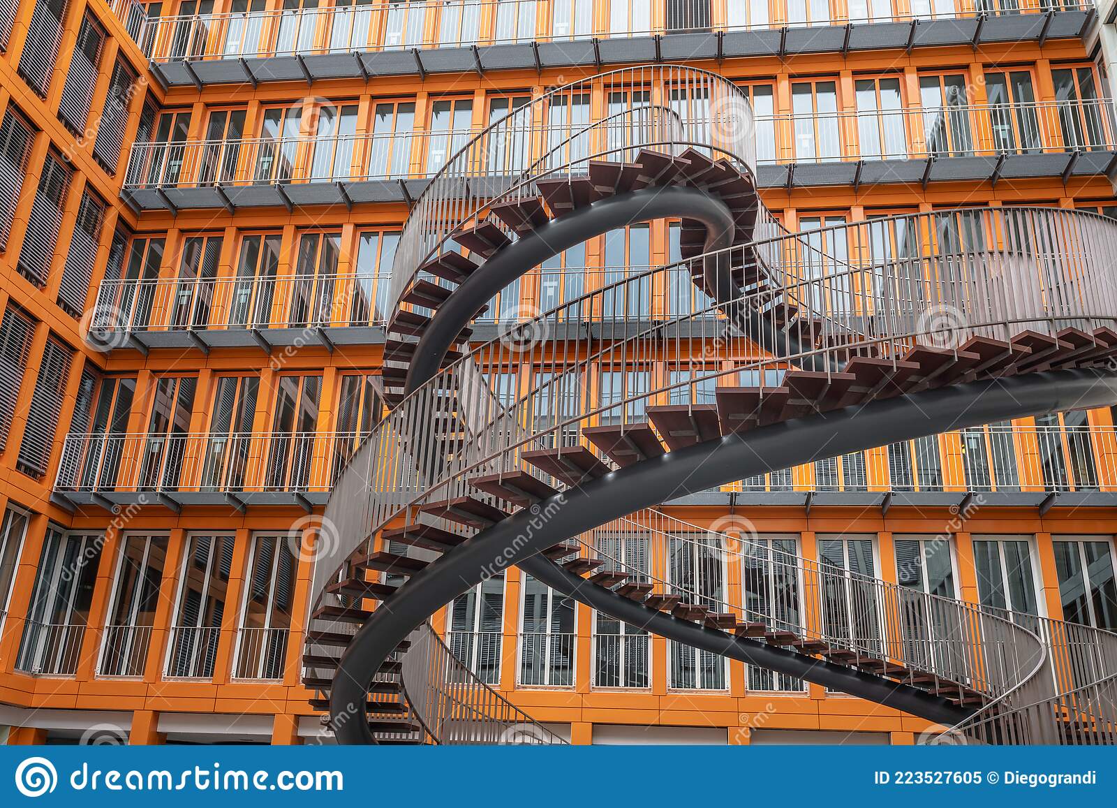 Ladas & Parry LLP Munich, Germany Office