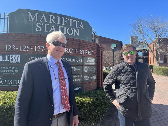 IKT & Associes Ivory,  Office