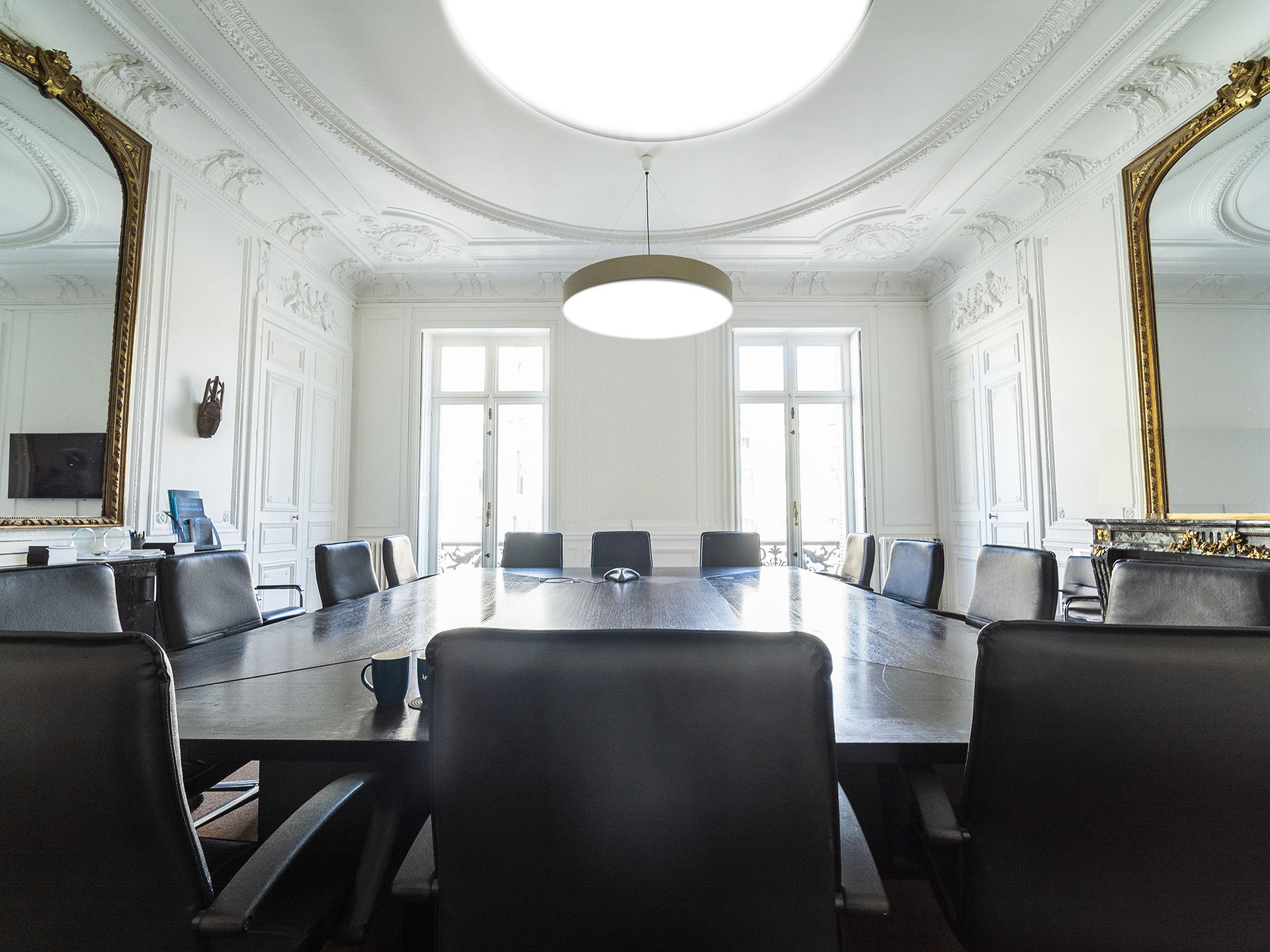 Capstan Avocats Paris, France Office